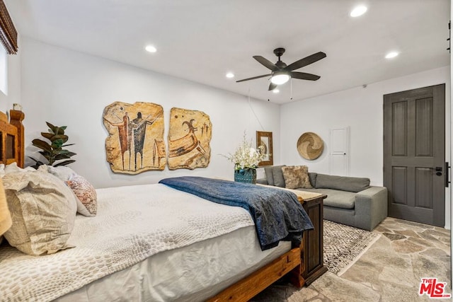 bedroom featuring ceiling fan