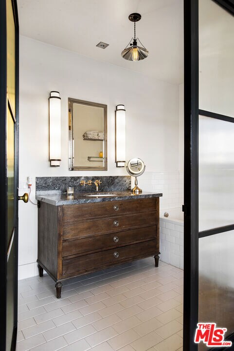 bathroom with vanity