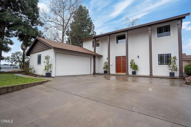 view of front facade with a garage