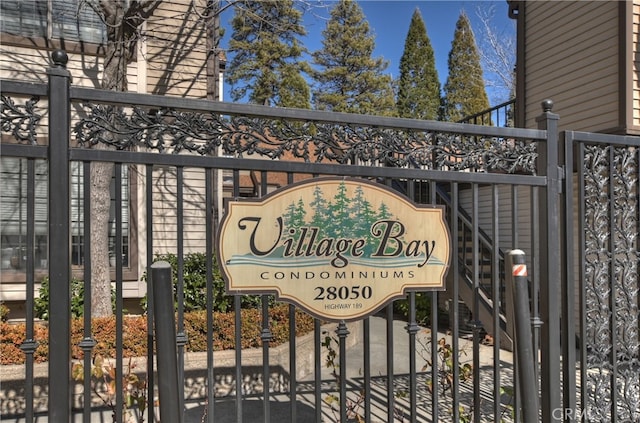 28050 State Highway 189 Unit 212, Lake Arrowhead, CA 92352 - exterior view of a gate