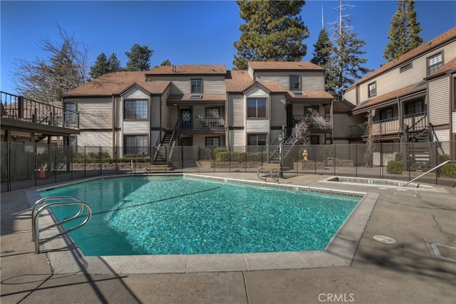 28050 State Highway 189 Unit 212, Lake Arrowhead, CA 92352 - community pool with stairs