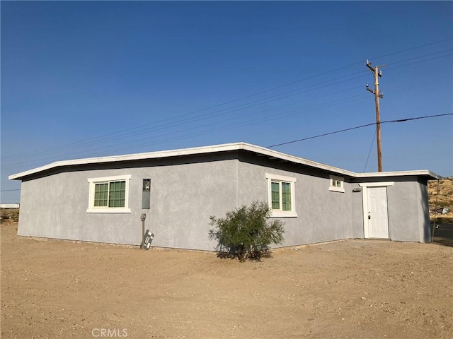21483 Main St, Barstow, CA 92311 - view of side of home