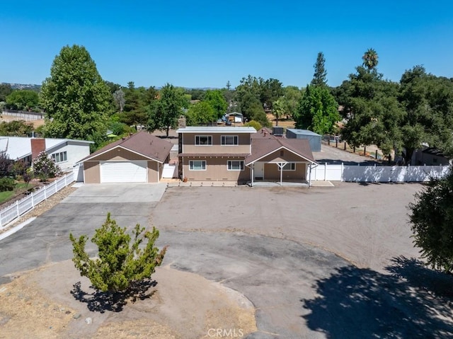 view of front of property