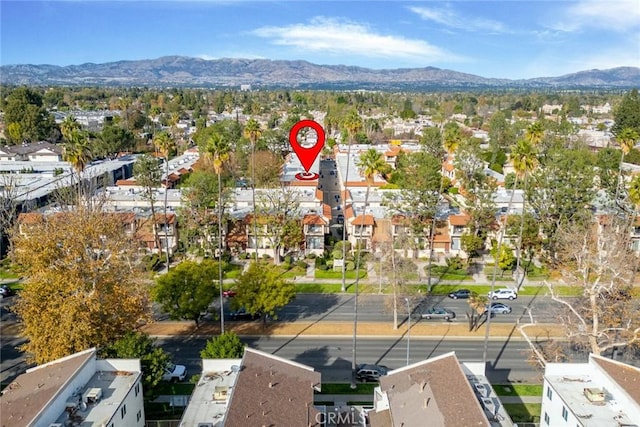 bird's eye view featuring a mountain view