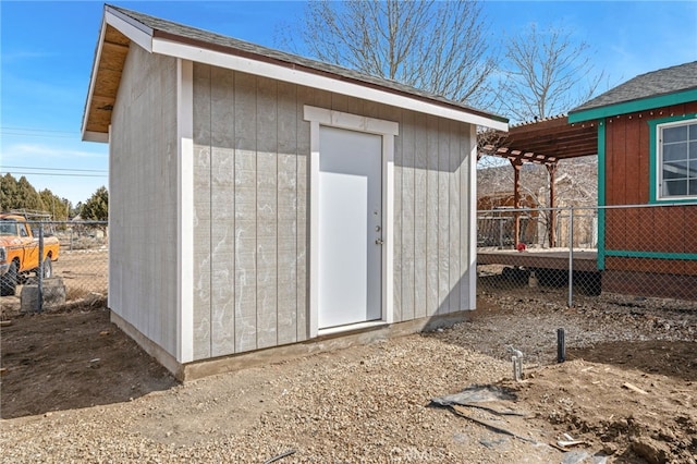 view of outbuilding