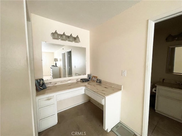 14376 Rivers Edge Rd, Helendale, CA 92342 - bathroom featuring vanity