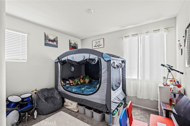 view of carpeted bedroom