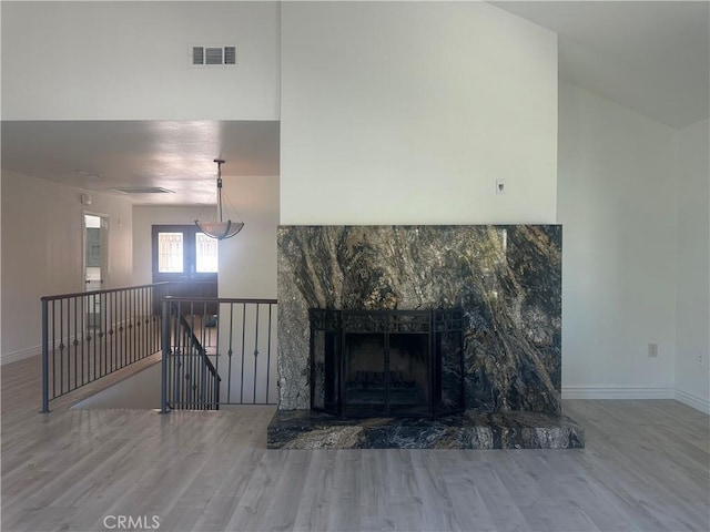 22700 Cascade Dr, Canyon Lake, CA 92587 - photo 9