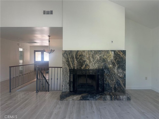 22700 Cascade Dr, Canyon Lake, CA 92587 - photo 9