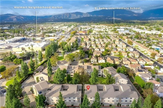 bird's eye view featuring a mountain view