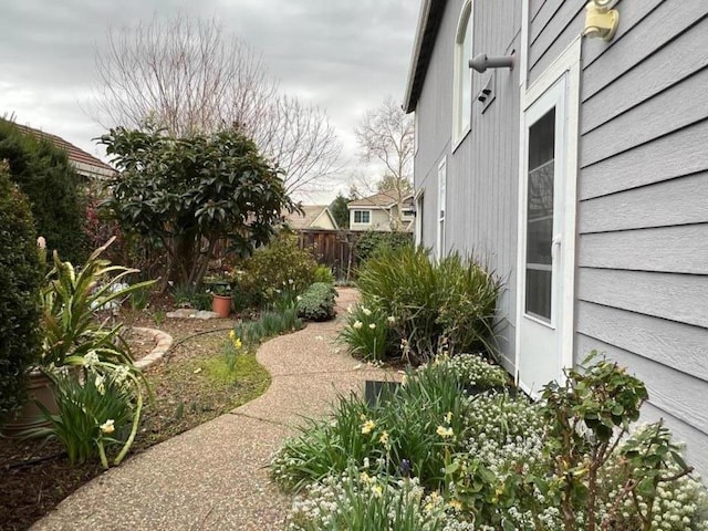 view of yard with a patio