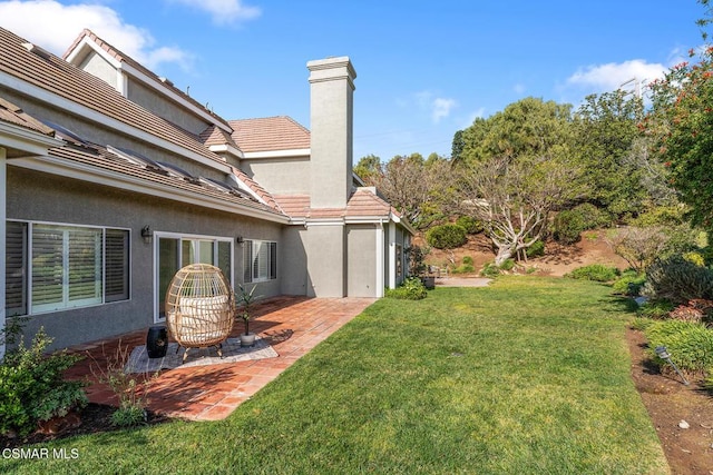 view of yard with a patio