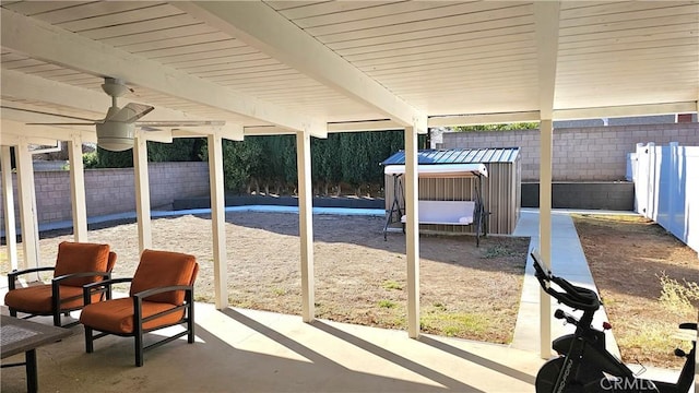 view of patio / terrace featuring ceiling fan