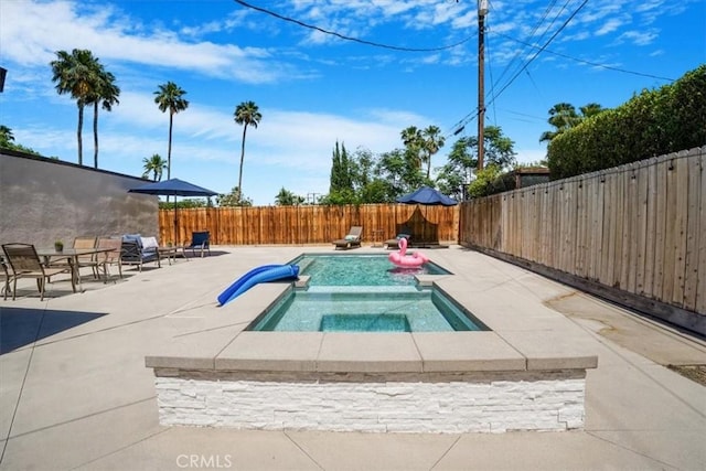 39120 Paradise Way, Cathedral City, CA 92234 - view of swimming pool with a patio area and an in ground hot tub