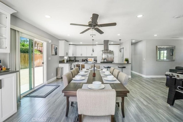 39120 Paradise Way, Cathedral City, CA 92234 - dining area featuring sink, ceiling fan, and light hardwood / wood-style flooring