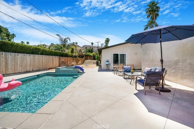 39120 Paradise Way, Cathedral City, CA 92234 - view of swimming pool with a patio area and an in ground hot tub
