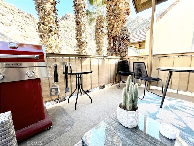 balcony featuring grilling area