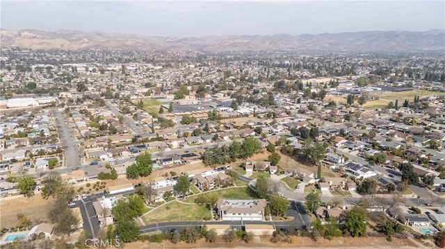 bird's eye view with a mountain view