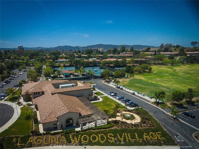 bird's eye view featuring a mountain view