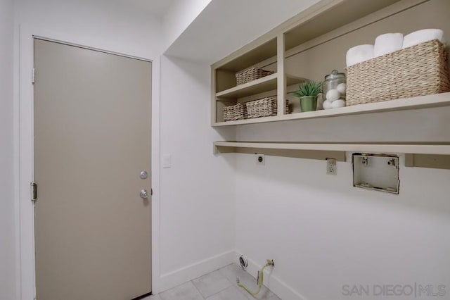 laundry area featuring hookup for a gas dryer, hookup for a washing machine, and electric dryer hookup