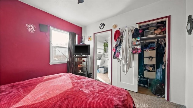 bedroom featuring a closet