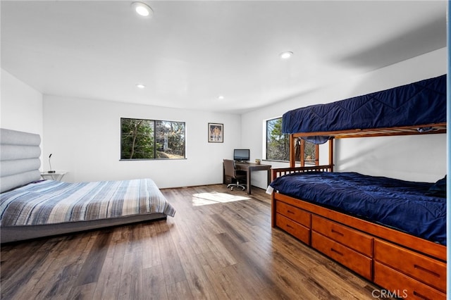 1430 Sequoia Dr, Lake Arrowhead, CA 92352 - bedroom featuring dark wood-type flooring, a desk, and recessed lighting
