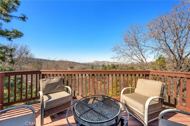 1430 Sequoia Dr, Lake Arrowhead, CA 92352 - wooden deck with a mountain view