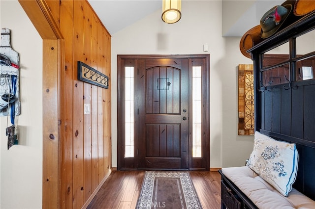 1430 Sequoia Dr, Lake Arrowhead, CA 92352 - foyer entrance with lofted ceiling and wood finished floors