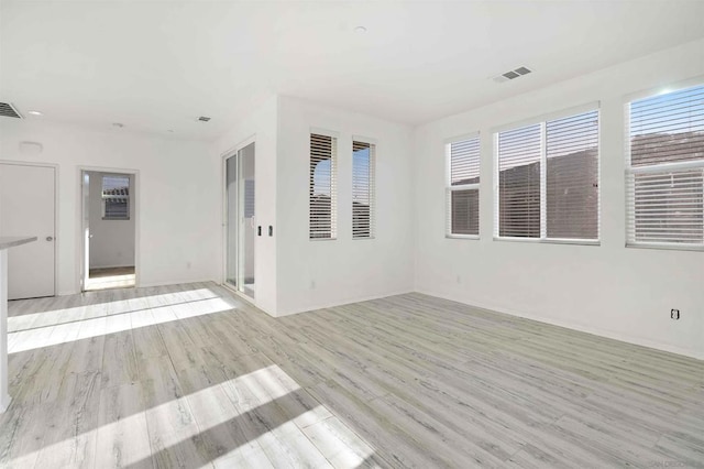 empty room featuring light hardwood / wood-style flooring