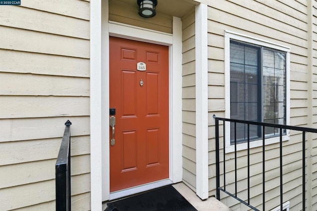 view of property entrance