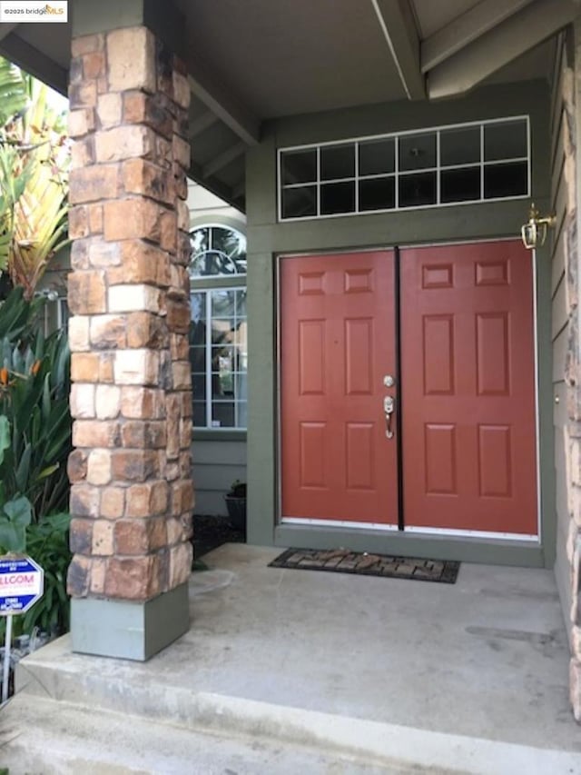 view of property entrance