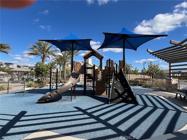 39767 Larkspur Ter, Temecula, CA 92591 - view of community playground