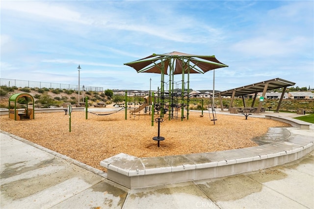 39767 Larkspur Ter, Temecula, CA 92591 - view of communal playground