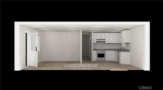 kitchen featuring dishwashing machine, sink, light hardwood / wood-style floors, white cabinets, and oven