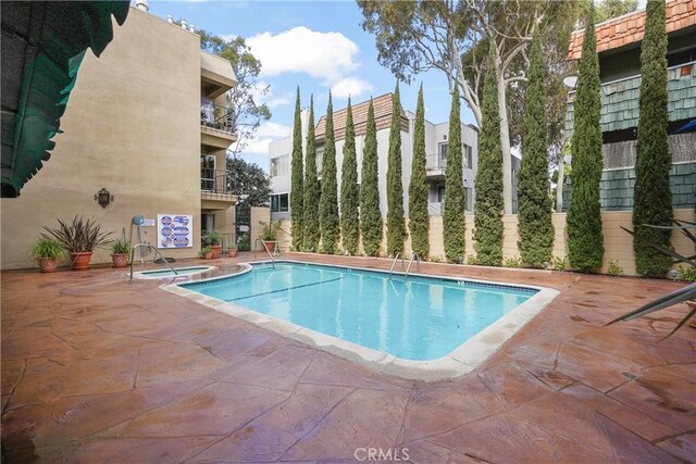 5845 Doverwood Dr Unit 216, Culver City, CA 90230 - community pool with a patio area and a hot tub