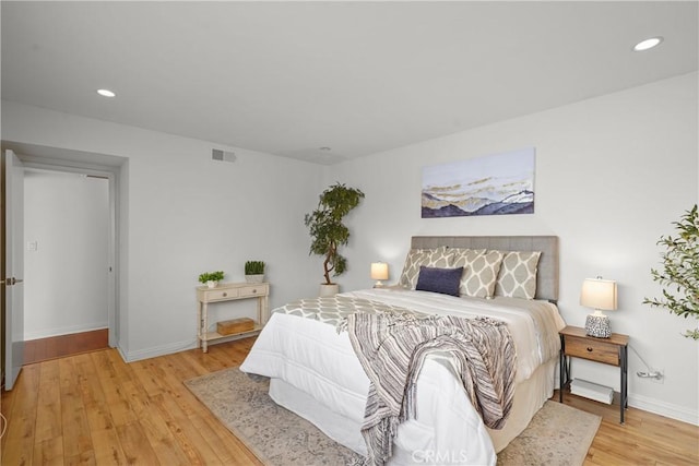 5845 Doverwood Dr Unit 216, Culver City, CA 90230 - bedroom with light wood-style flooring and recessed lighting