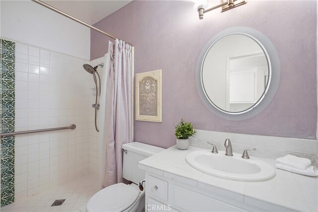 5845 Doverwood Dr Unit 216, Culver City, CA 90230 - bathroom with tiled shower and vanity