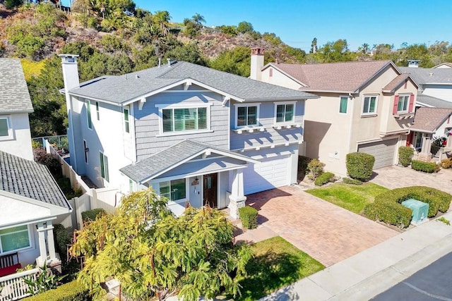 view of front of property featuring a garage