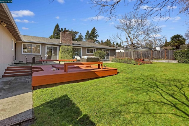 view of yard featuring an outdoor hangout area and a deck