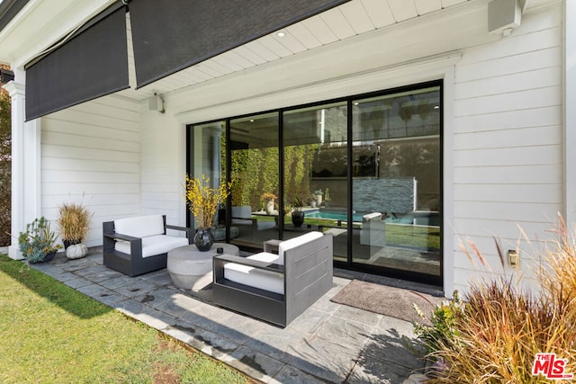 view of patio with outdoor lounge area