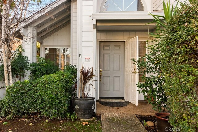 view of doorway to property