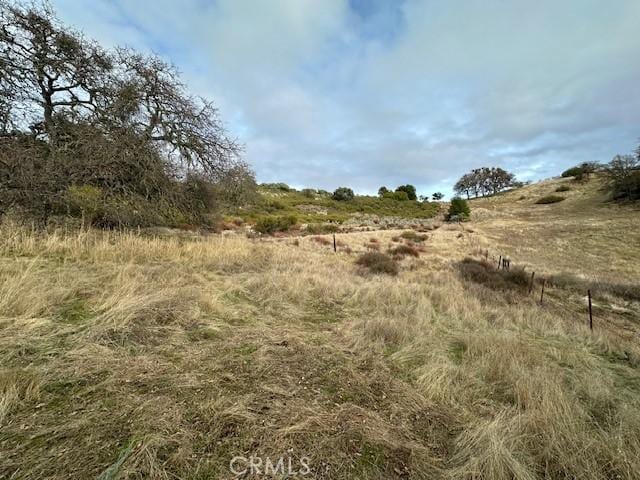 Listing photo 2 for 52747 Smith Rd, Bradley CA 93426