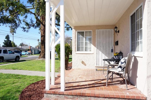 view of patio / terrace featuring covered porch