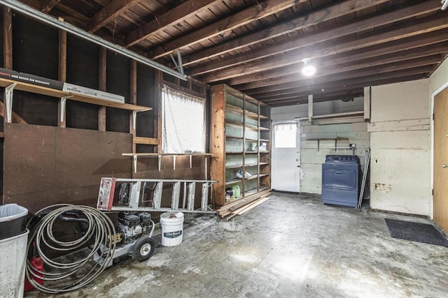 basement with washer / dryer