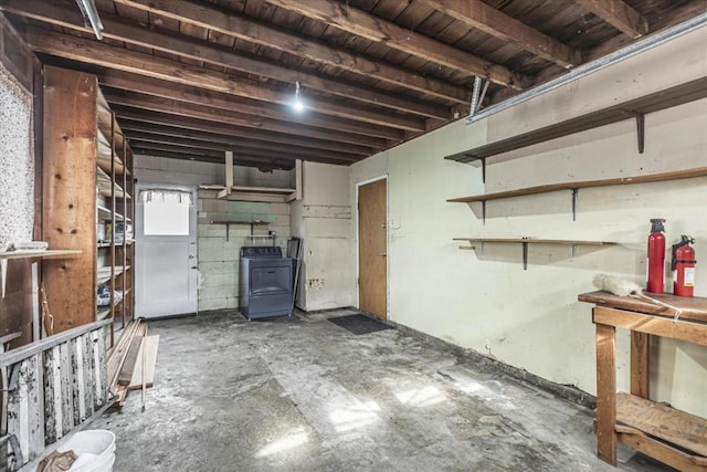 basement with washer / dryer