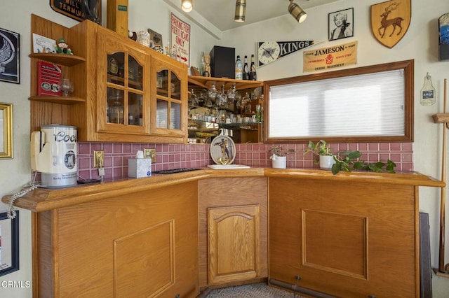 kitchen featuring backsplash