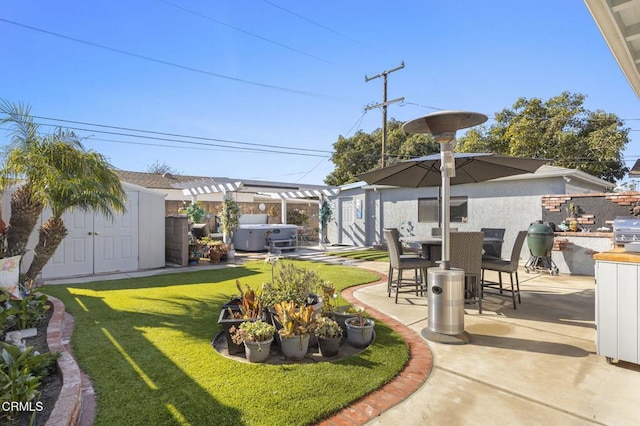 view of yard featuring a pergola and a patio