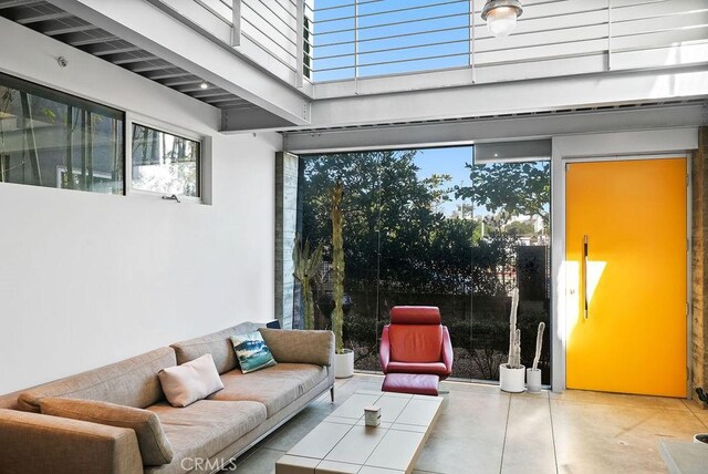 view of patio / terrace featuring an outdoor hangout area