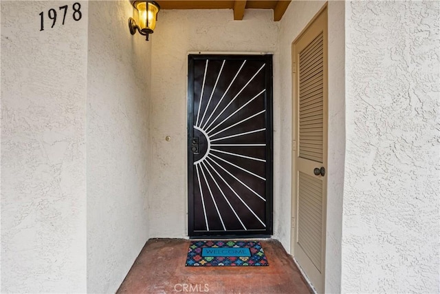 view of entrance to property