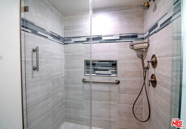 bathroom featuring walk in shower